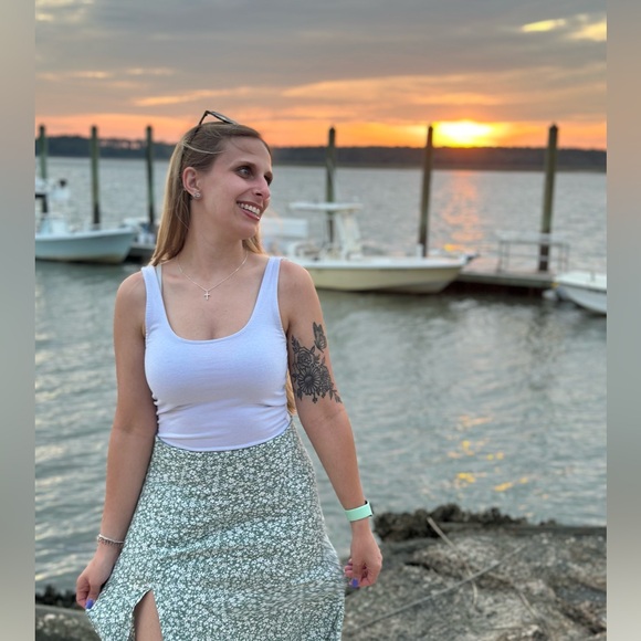 Meet your Posher, Ashleigh - Picture 2 of 7